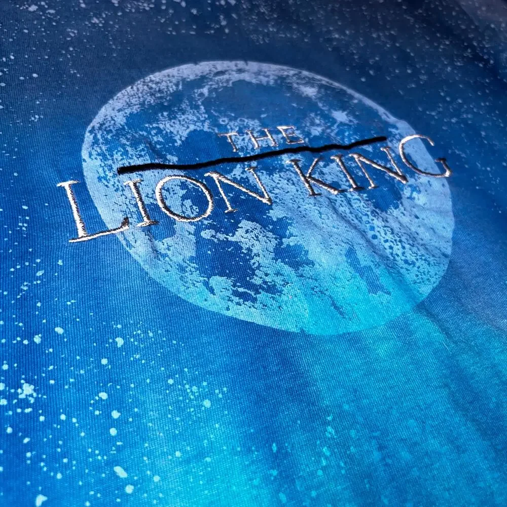 Vintage Disney's Lion King single stitch embroidered double sided t-shirt - Picture 4 of 8